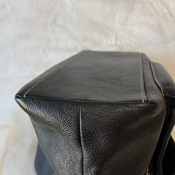 Dooney & Bourke handbag black vintage w front pocket - Picture 9 of 15